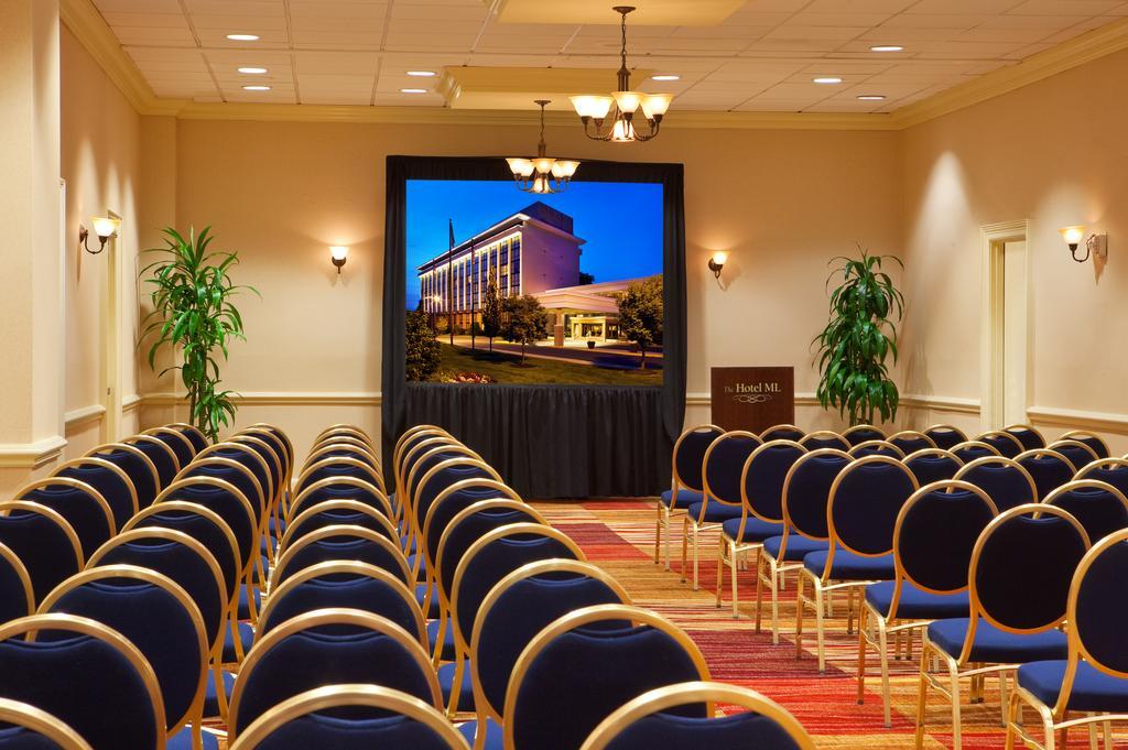 The Hotel Ml Mount Laurel Exterior photo